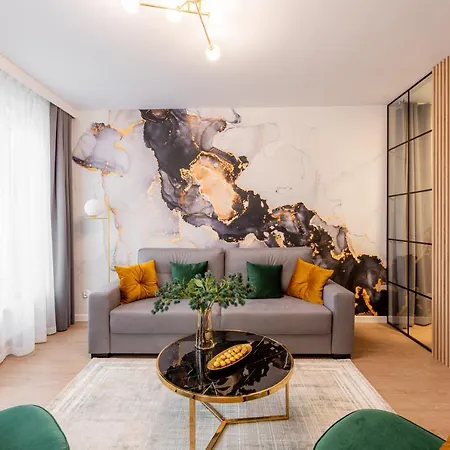 Gold Mazowiecka Park Apartment *